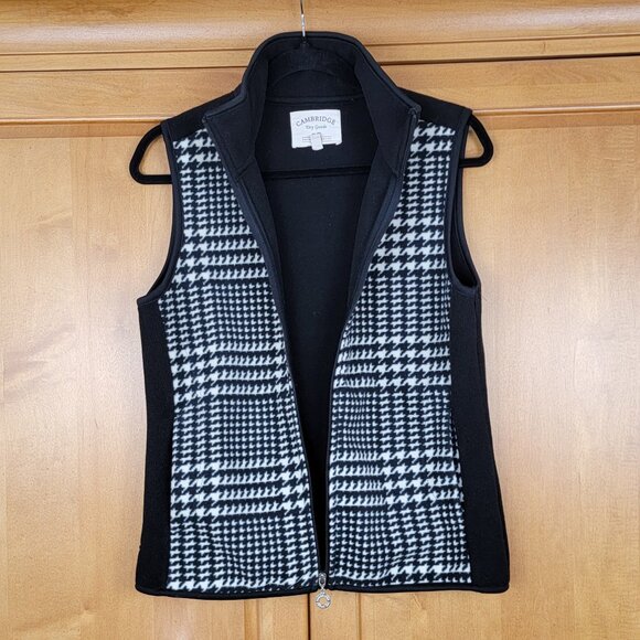 Cambridge Dry Goods Women's Black & Off White Houndstooth Fleece Vest - S - Picture 2 of 5